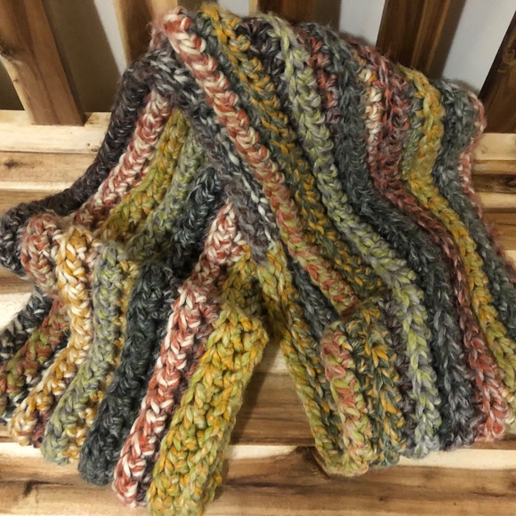 Accessories - Infinity knitted thick chunky scarf in gold green grey cream yarn